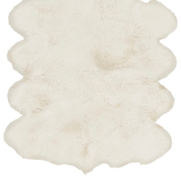 Luxurious Surya Sheepskin SHS-9600 Area Rug Retail $1950 - Picture 2 of 7